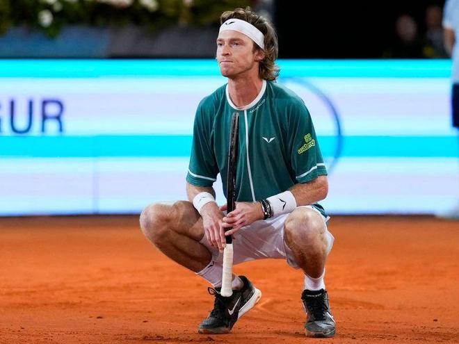 识到这是自 识到这是自