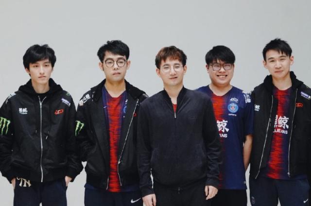 这种系统的 这种系统的