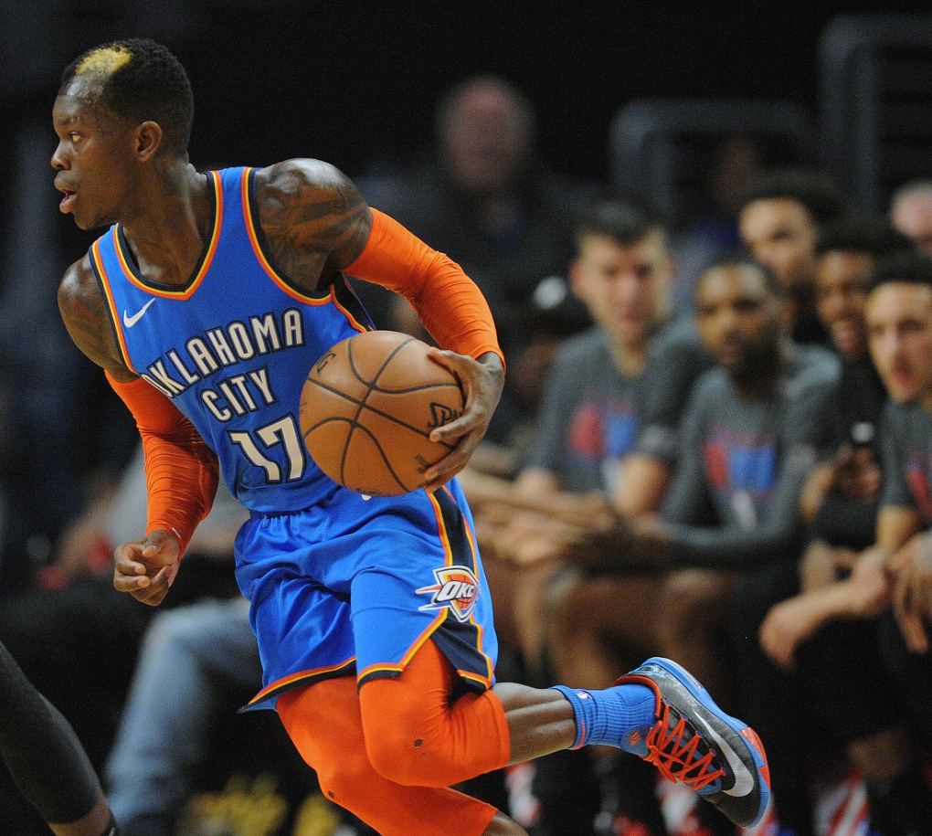 队以其卓越 队以其卓越