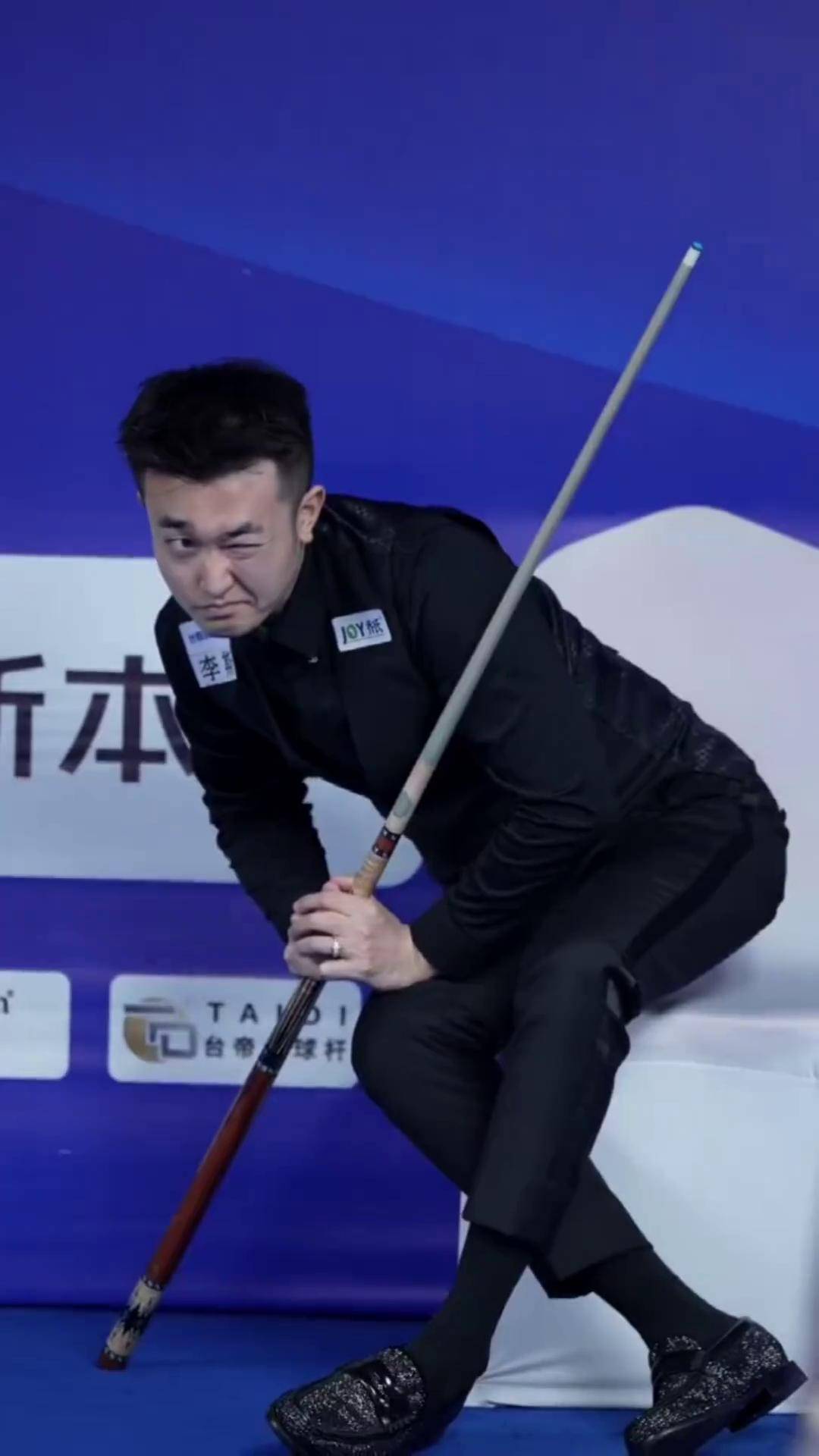 足球比赛的 足球比赛的