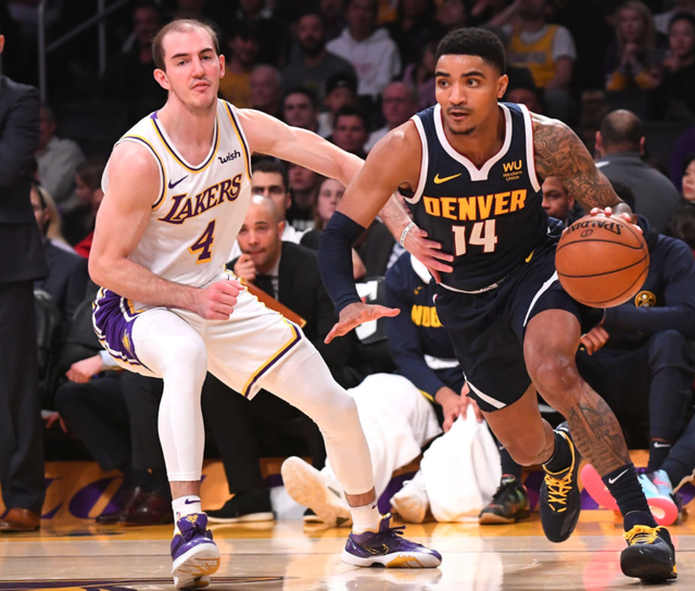 中场争夺与 中场争夺与