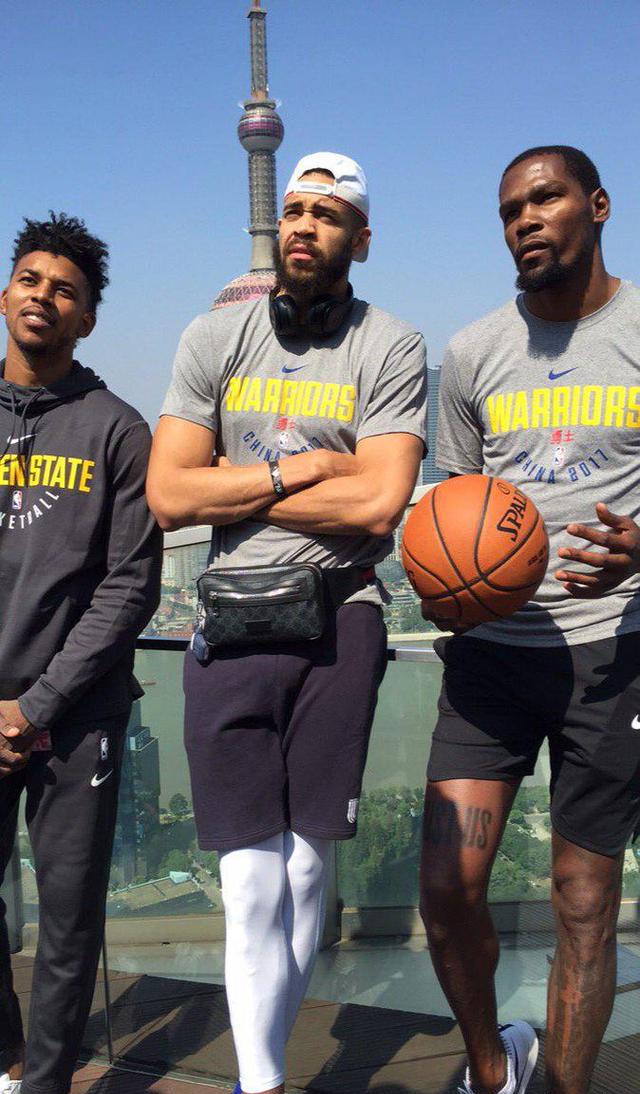 以及跑垒威 以及跑垒威