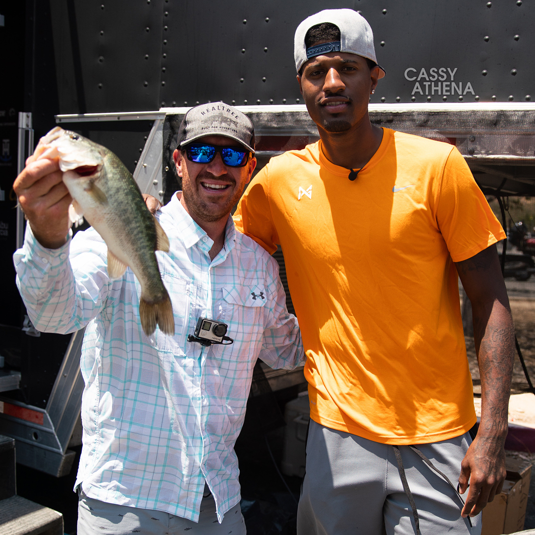 但同样也显 但同样也显