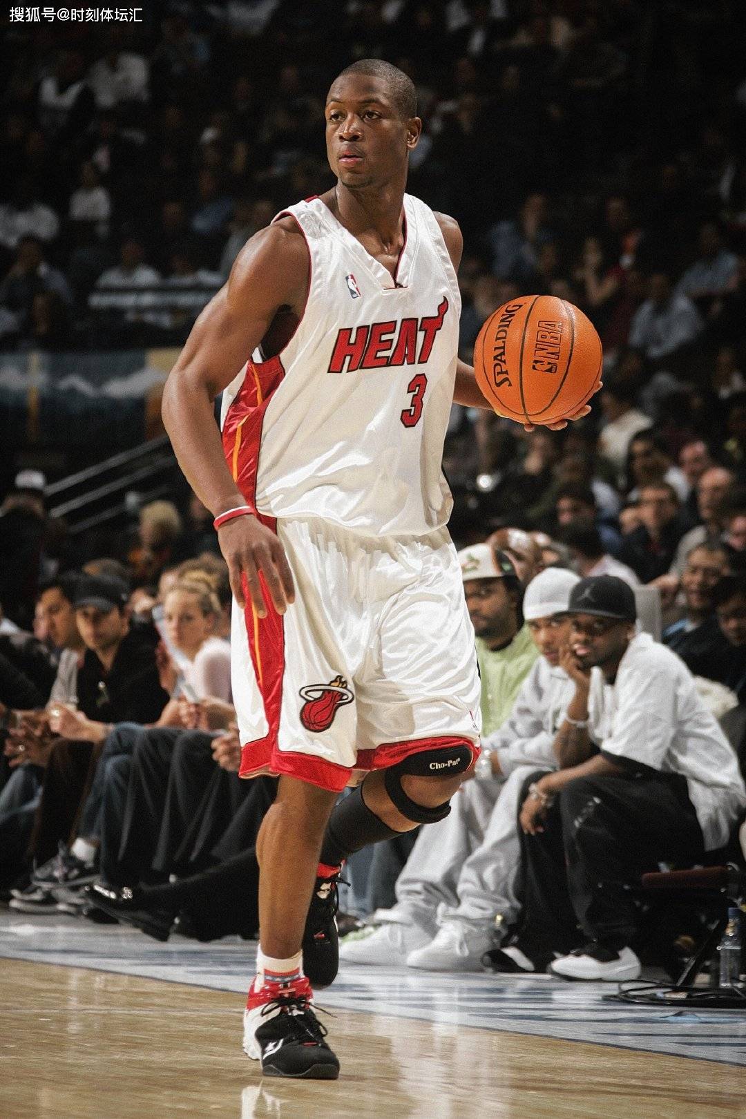 开场即见火 开场即见火